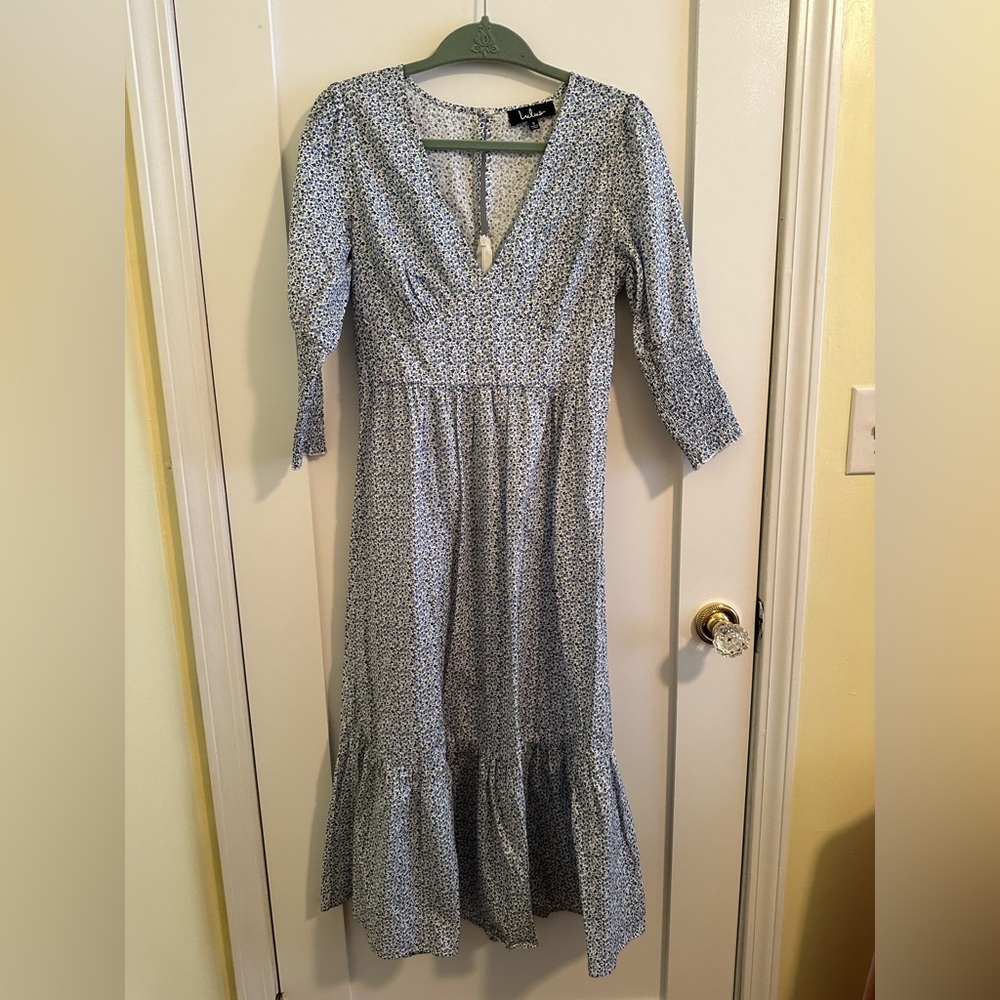 Lulus coastal cowgirl floral print dress. Size Small